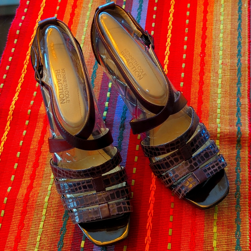 Kenneth Cole Reaction Brown Leather Platform shoes Size 7 1/2 Med